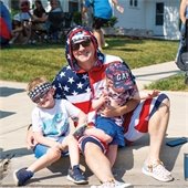 Fourth of Jul Parade Goers
