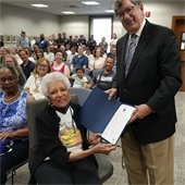 Glenette Tilley Turner and Mayor Suess