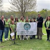 Mayor Suess with Students