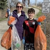 Volunteers at Prairie Path