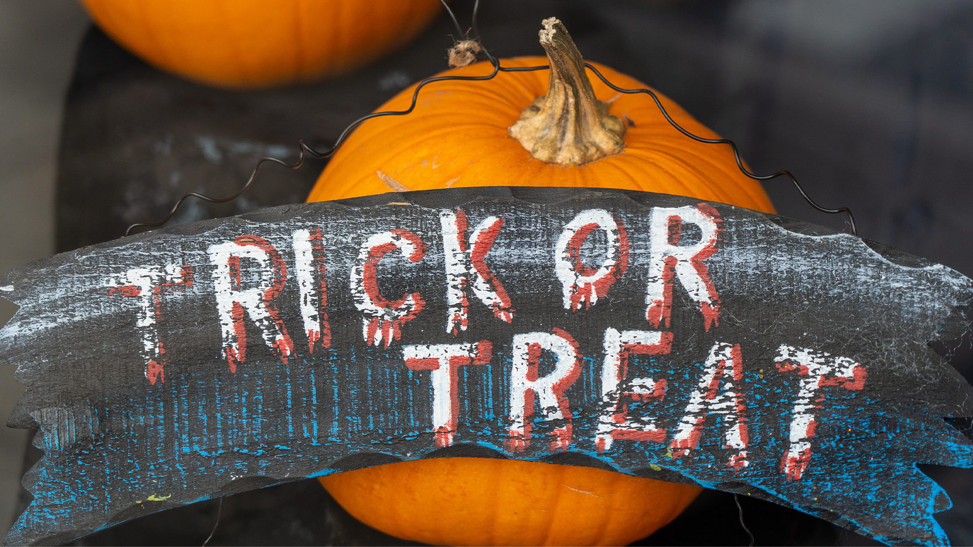 Trick-or-Treat Sign